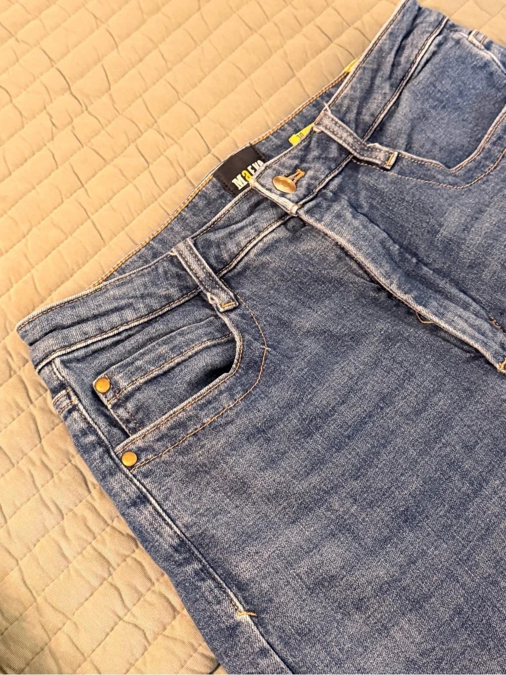 Maeve Wide-Leg Jeans in Medium Blue Denim - Picture 4 of 10